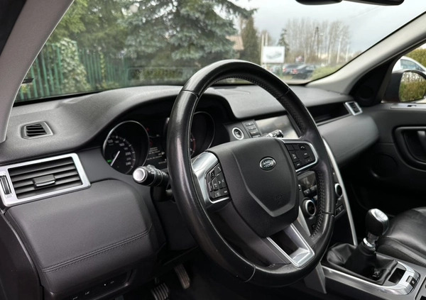 Land Rover Discovery Sport cena 69999 przebieg: 189000, rok produkcji 2017 z Czarna Woda małe 596